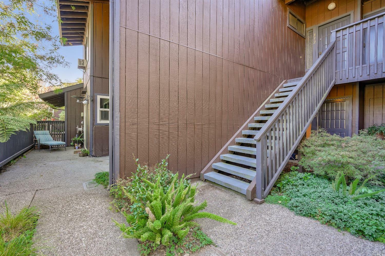 Property Photo:  330 Los Alamos Road  CA 95409 