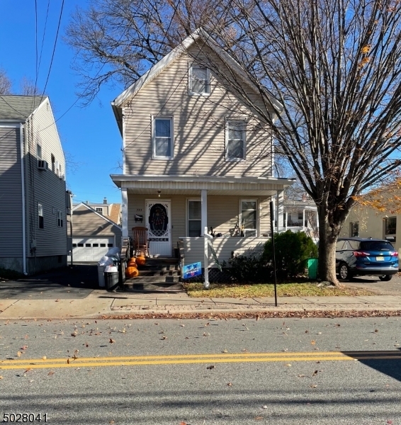 Property Photo:  733 Lafayette Ave  NJ 07506 