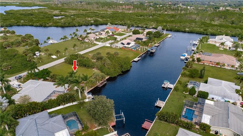 Property Photo: 4228 Surfside Court FL 33948