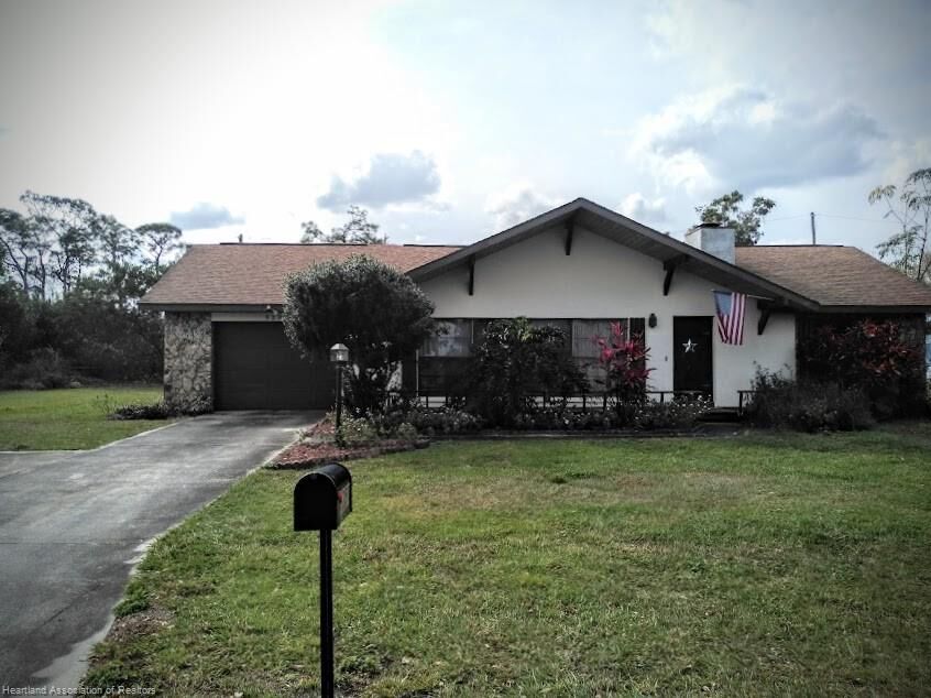 Property Photo: 5253 N Huckleberry Lake Drive FL 33875