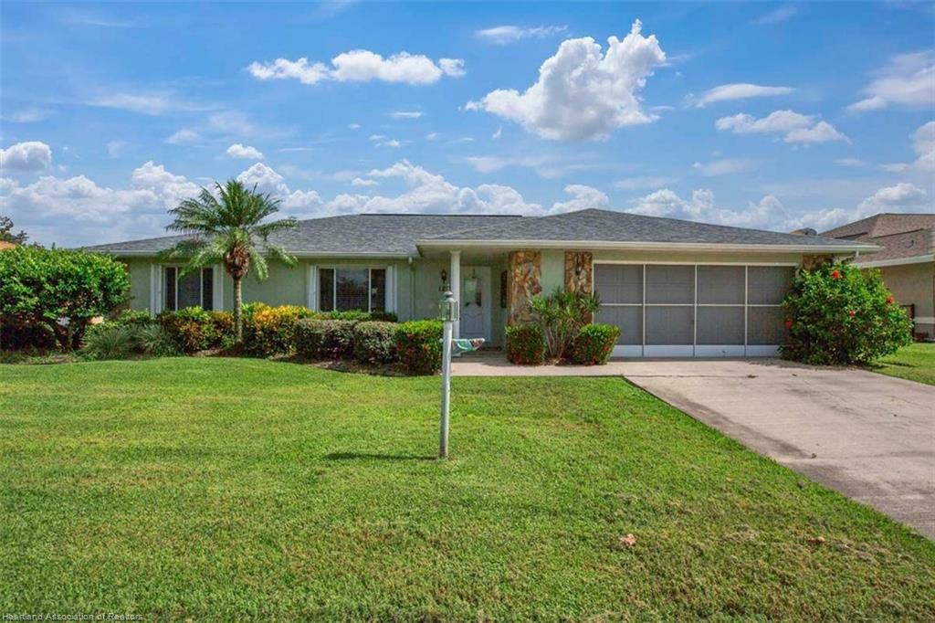 Property Photo:  120 Lime Road NE  FL 33852 