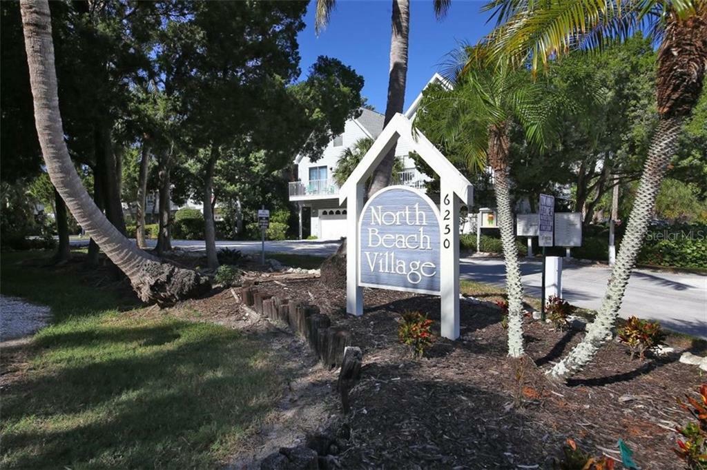Property Photo: 6250 Holmes Boulevard 47 FL 34217