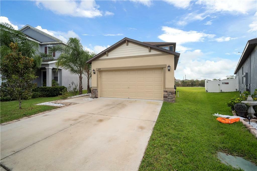 Property Photo:  1222 Harbour Blue Street  FL 33570 