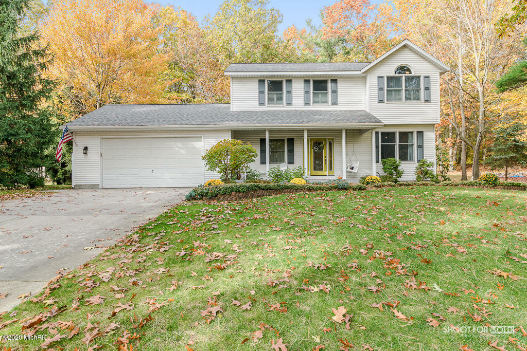 Property Photo:  3058 Pleasantwood Drive  MI 49415 