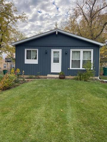Property Photo: 1322 Round Lake Drive IL 60073