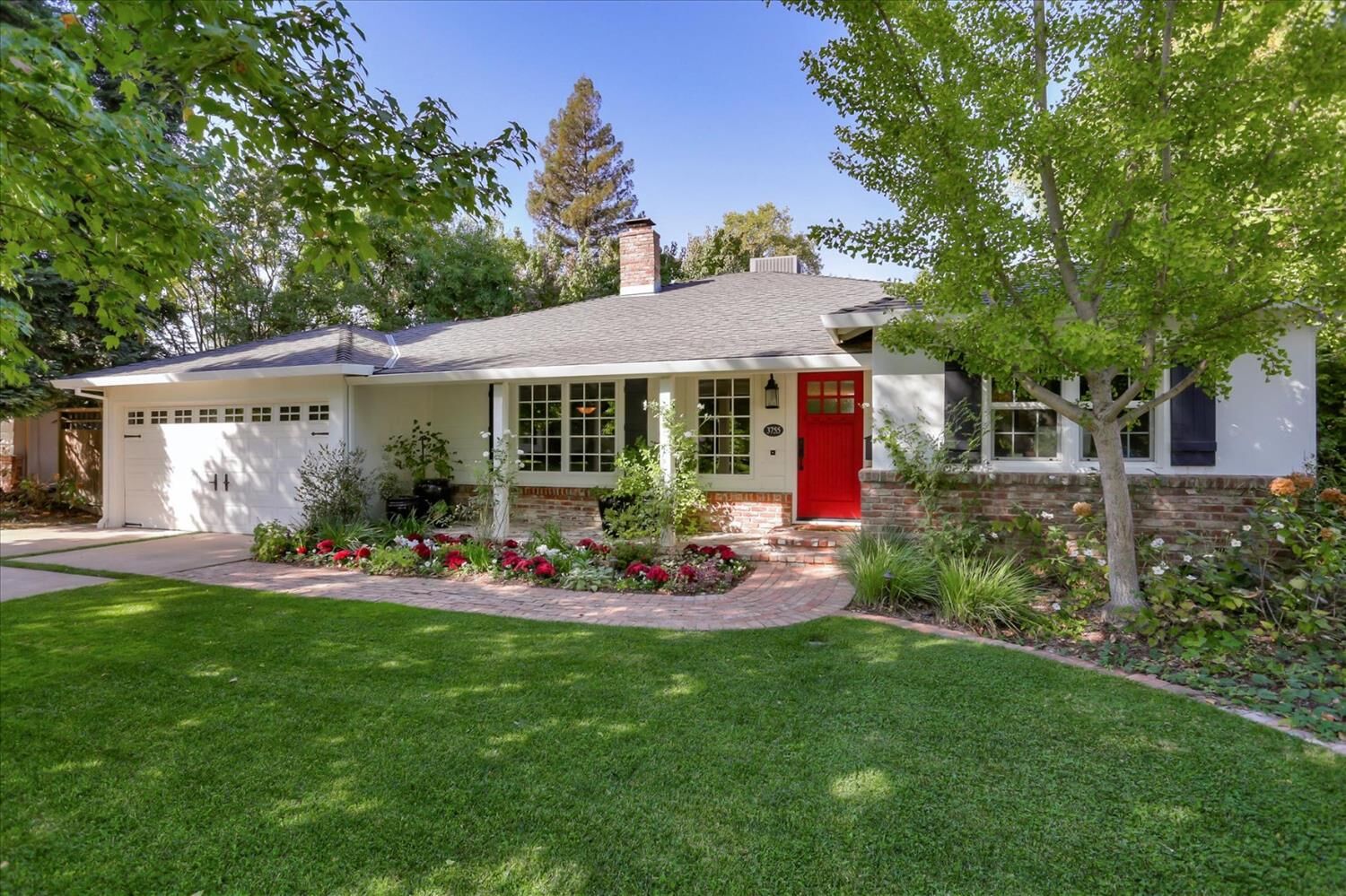 Property Photo: 3755 Esperanza Drive CA 95864