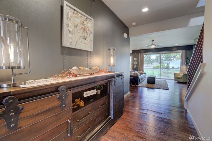 Property Photo: 16317 SE 261st Ct WA 98042