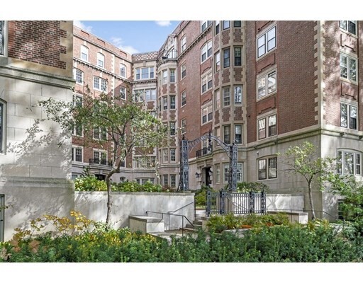 Property Photo: 983 Memorial Drive 602 MA 02138