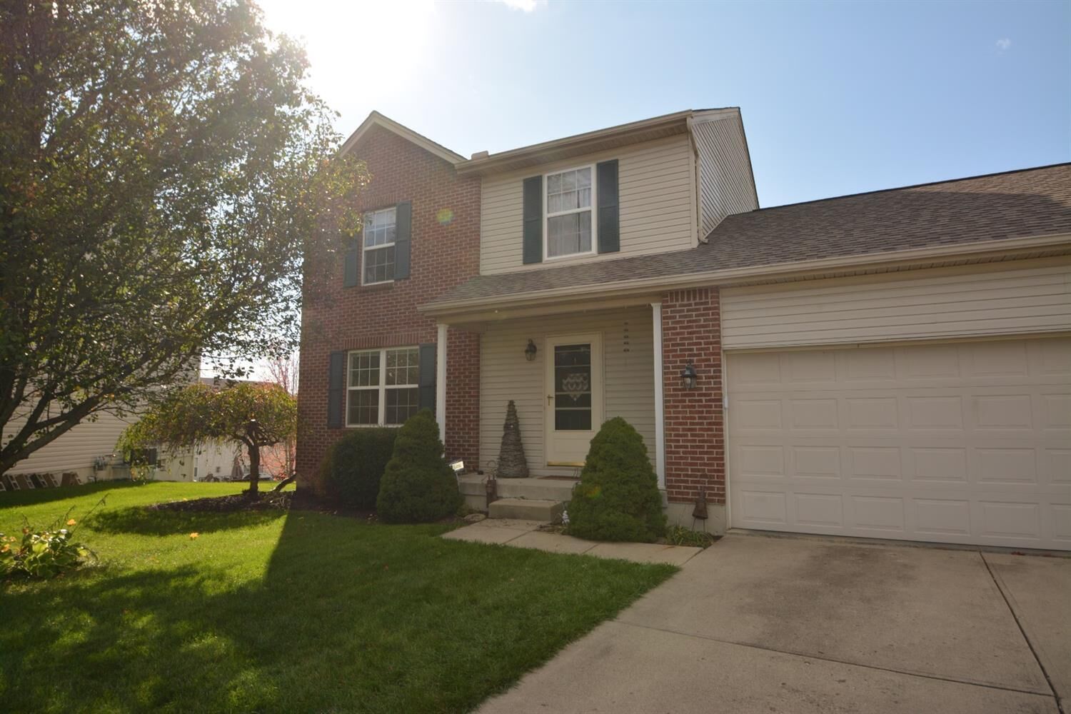 Property Photo: 117 Azure View Ct OH 45039
