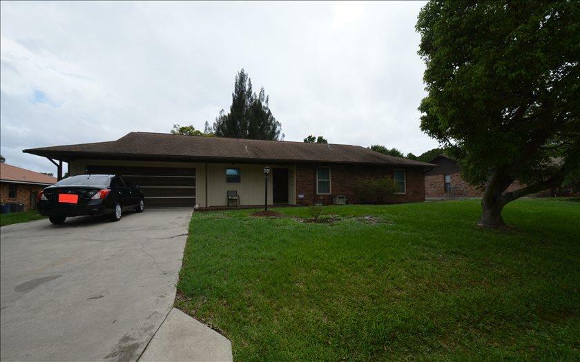 Property Photo:  1331 Chloe Terrace  FL 33870 