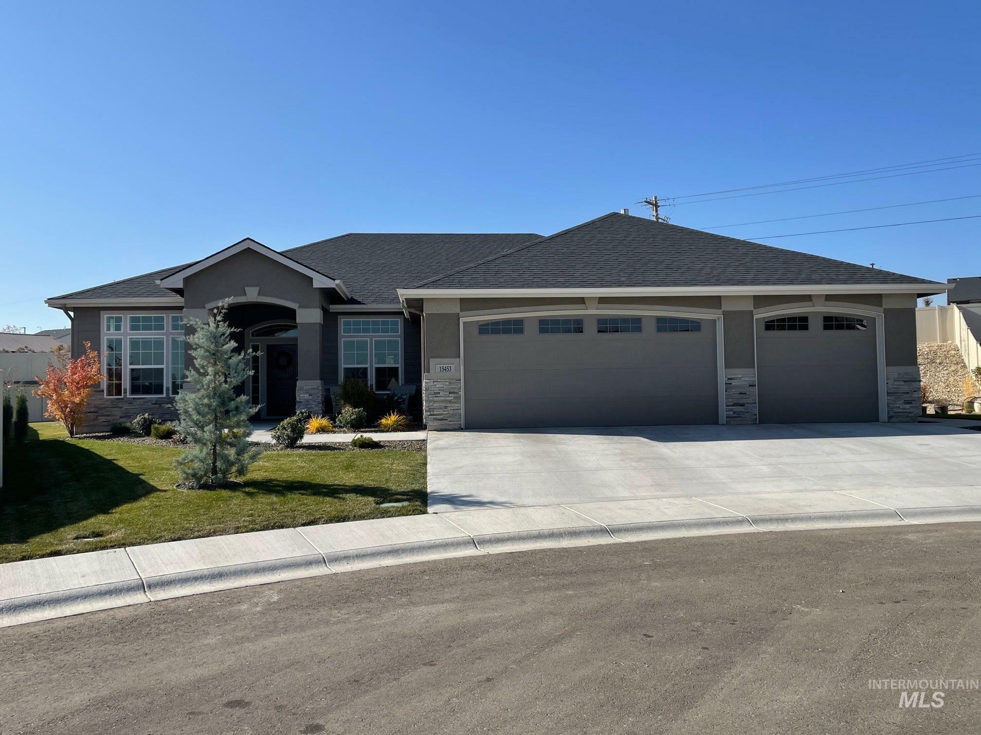 Property Photo: 13866 Dominari St. ID 83607
