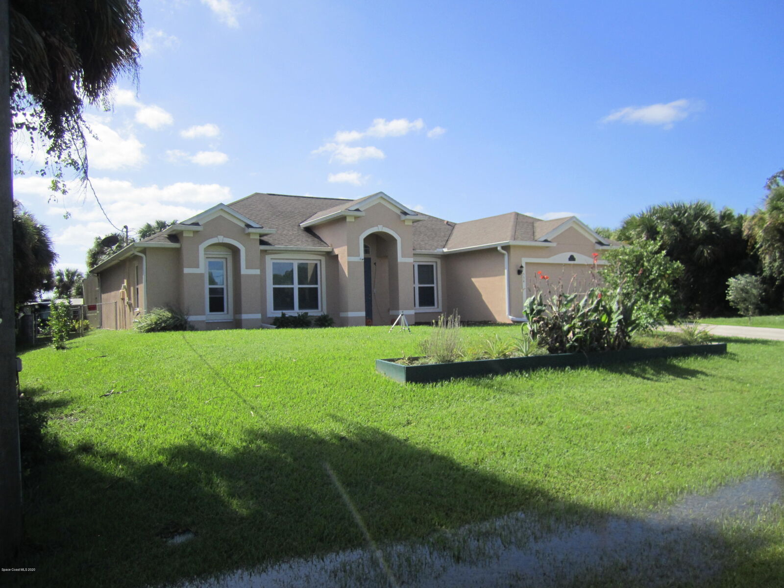 Property Photo:  534 Halifax Street SW  FL 32908 