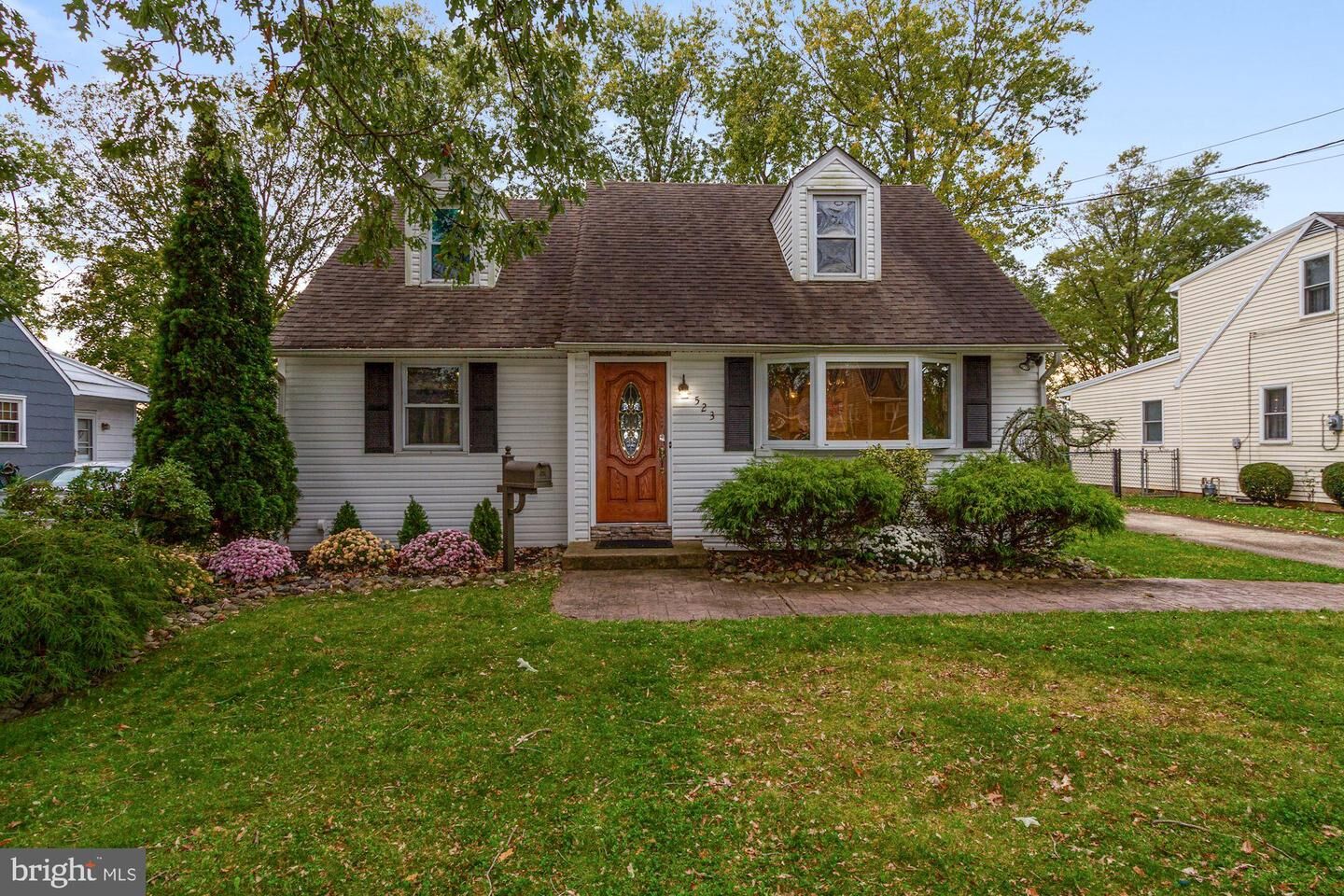 Property Photo:  523 Dubois Avenue  NJ 08007 