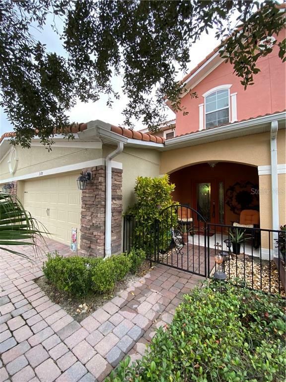 Property Photo:  2098 Bent Grass Avenue  FL 34761 