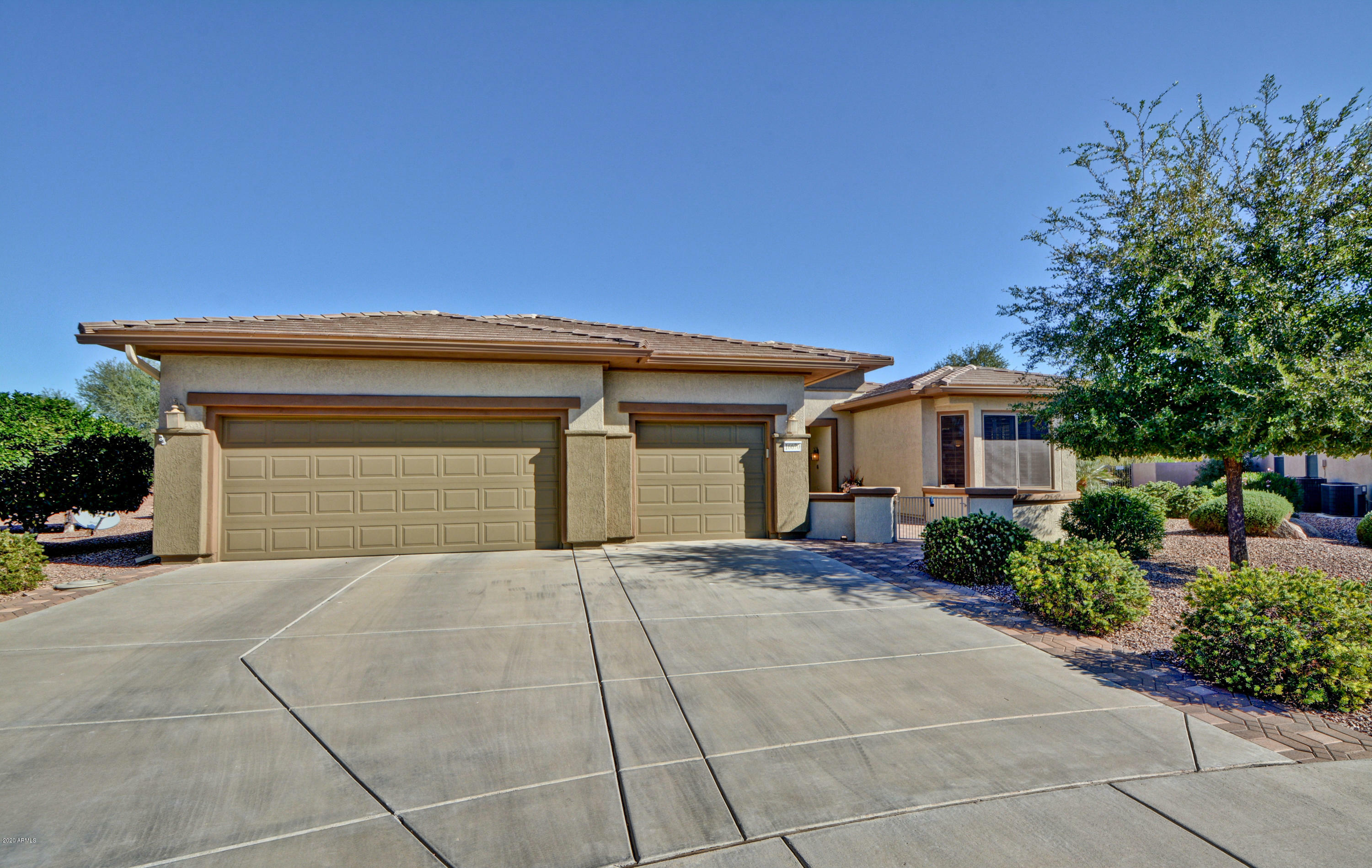 Property Photo: 16670 W Tranquility Lane AZ 85387