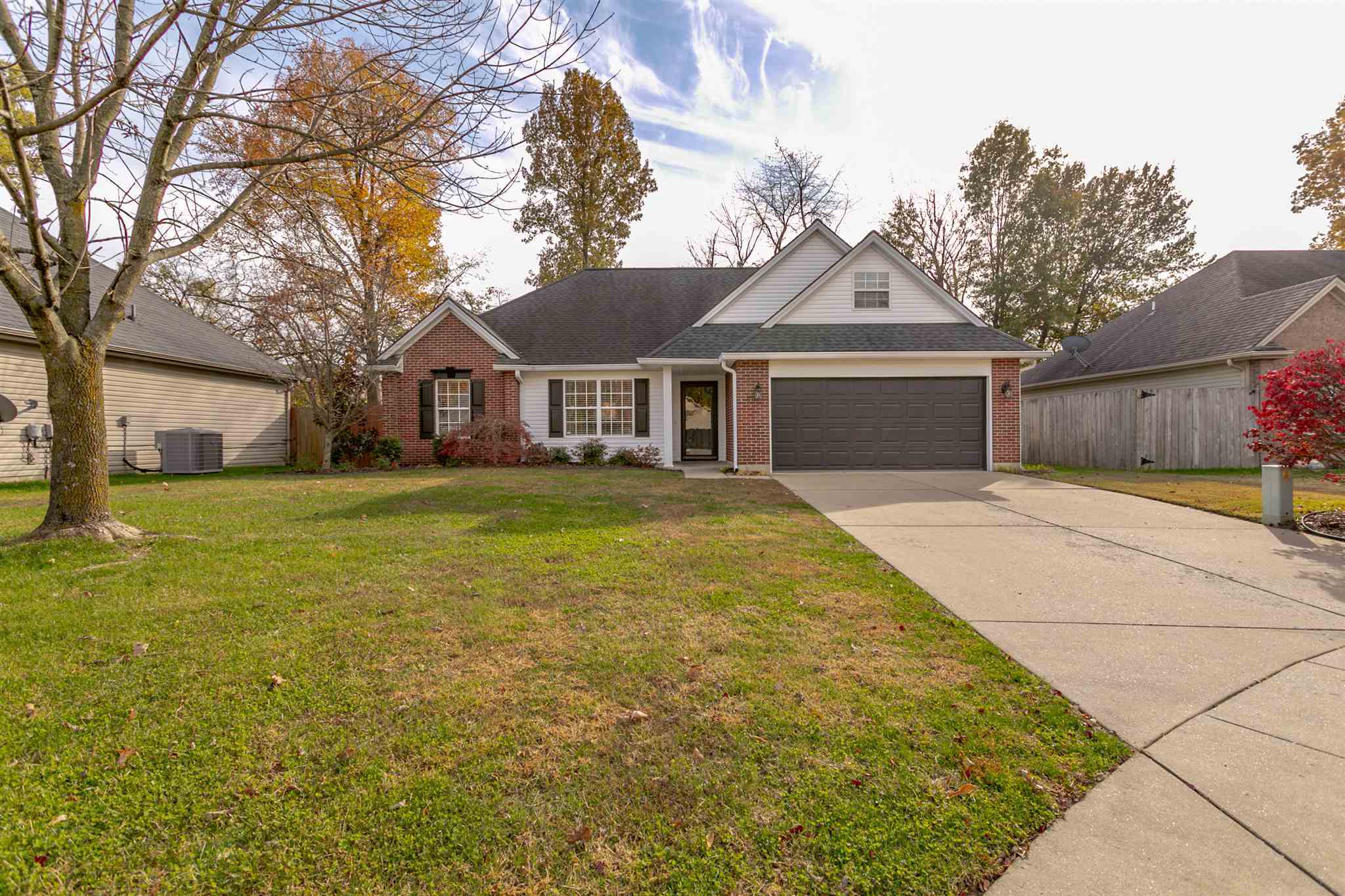 Property Photo: 8119 Cedar Point Drive IN 47630-8960