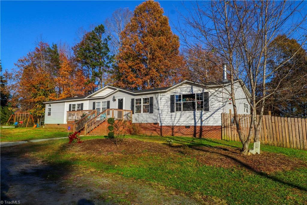 Property Photo:  2217 Duggins Road  NC 27025 