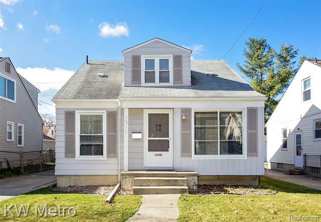 Property Photo: 1915 Central Street MI 48220