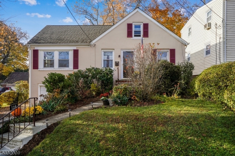 Property Photo:  116 Reeve Terrace  NJ 07062 