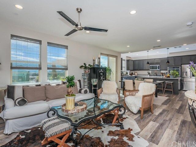 Property Photo:  32 Jaripol Circle  CA 92694 