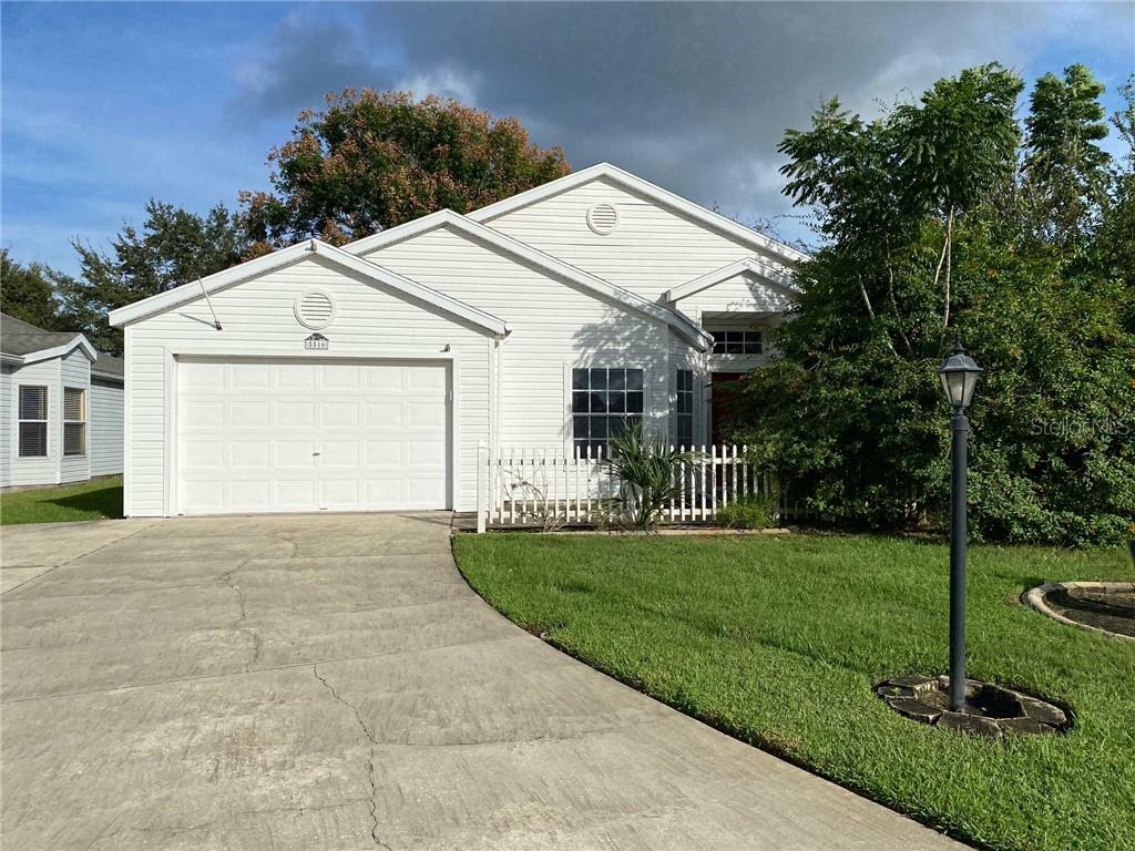 Property Photo:  5516 Astor Street  FL 34748 