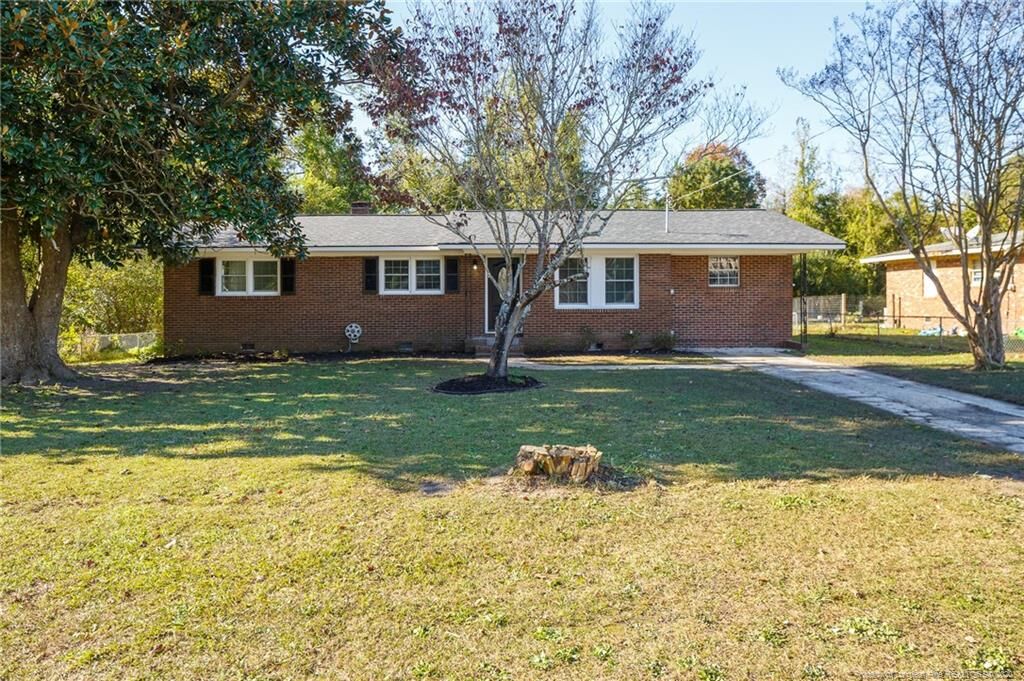 Property Photo:  2052 Mango Circle  NC 28304 