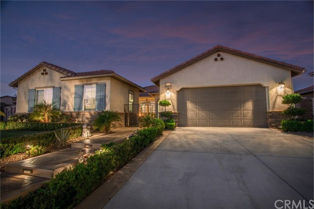 Property Photo:  35554 Laurel Tree Court  CA 92596 