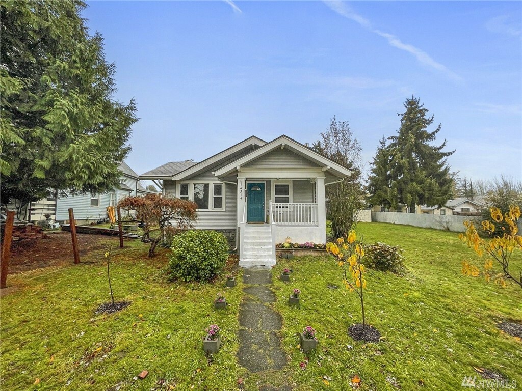 Property Photo:  4314 S Thompson Ave  WA 98418 