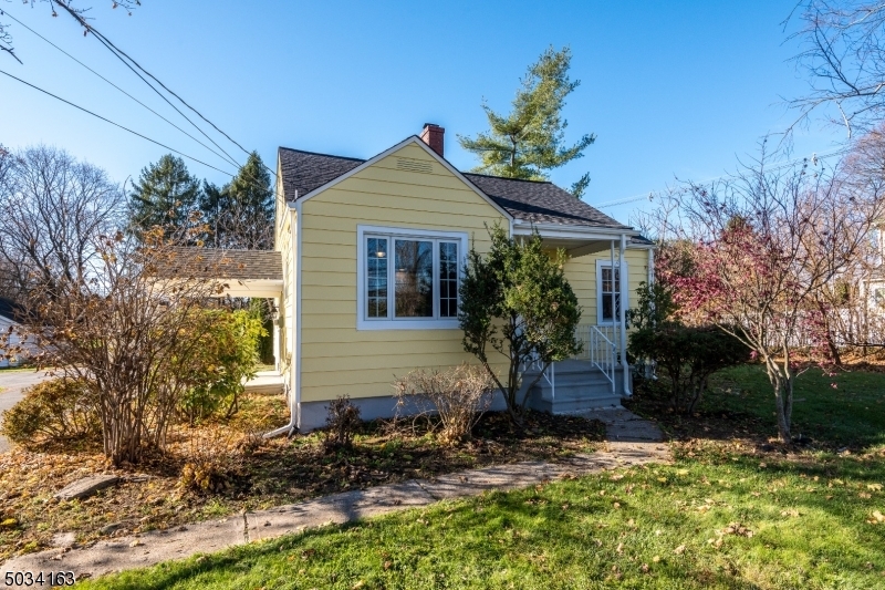 Property Photo:  1821 Springtown Rd  NJ 08865 