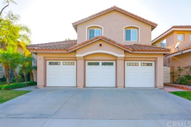 Property Photo:  19 Obispo  CA 92688 