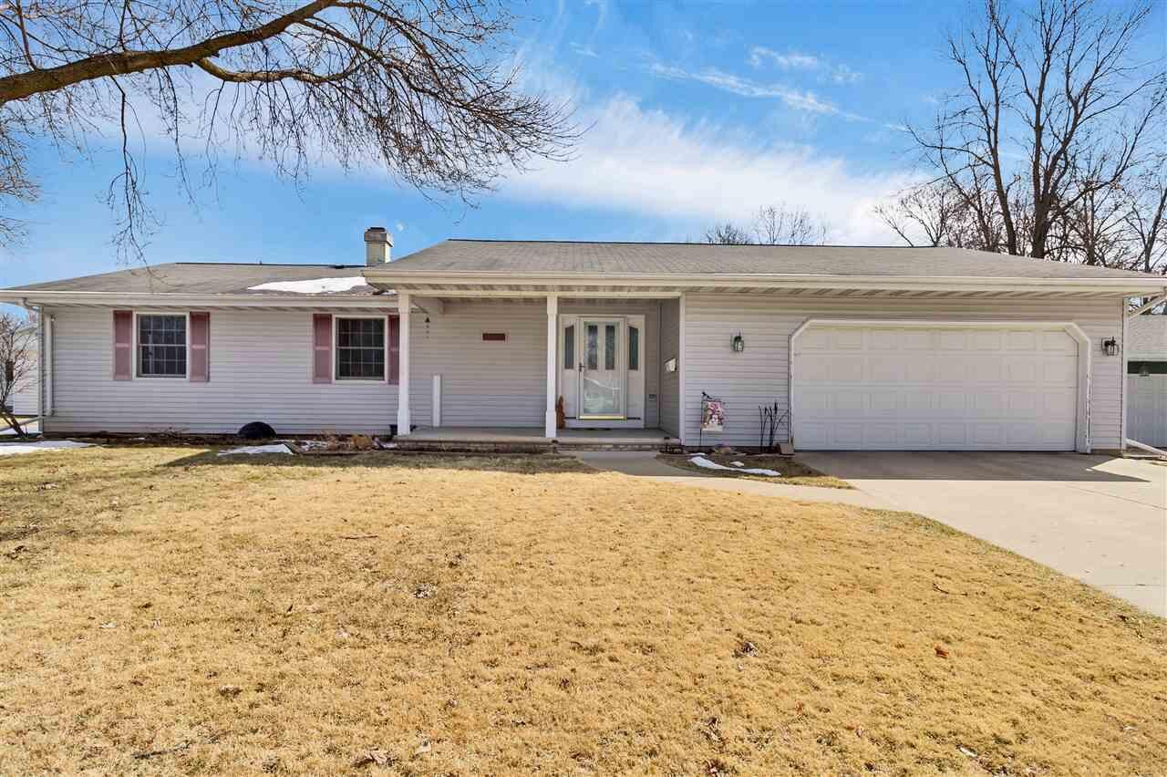 Property Photo: 2512 S Jackson Street WI 54915-2069