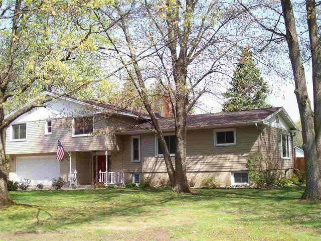 Property Photo:  620 Johnson Parkway  WI 54494 