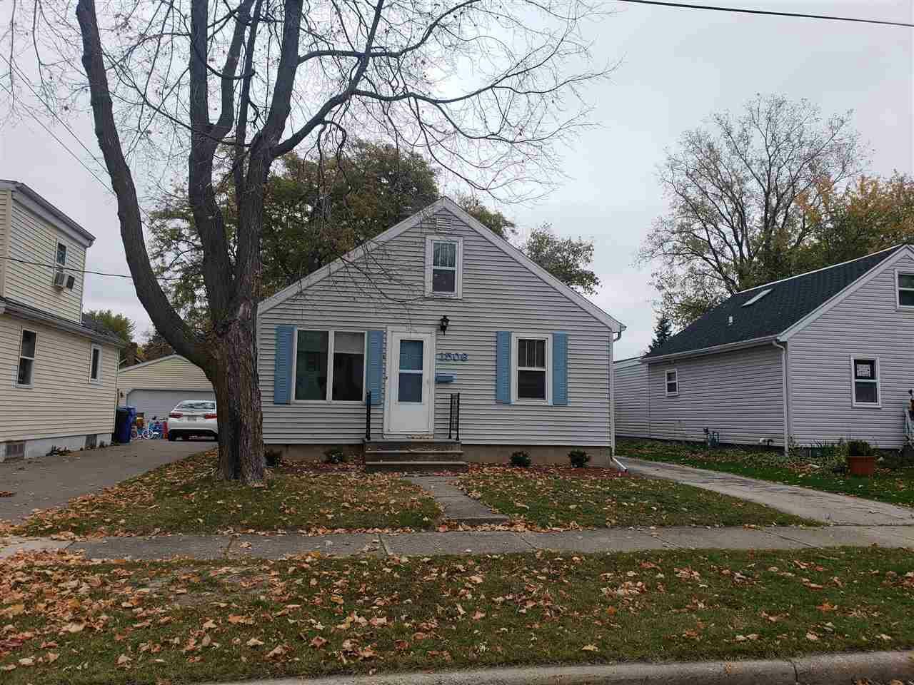 1506 North Graceland Avenue  Appleton WI 54911 photo