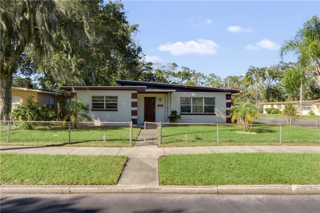 Property Photo:  230 N Lakeland Avenue  FL 32805 