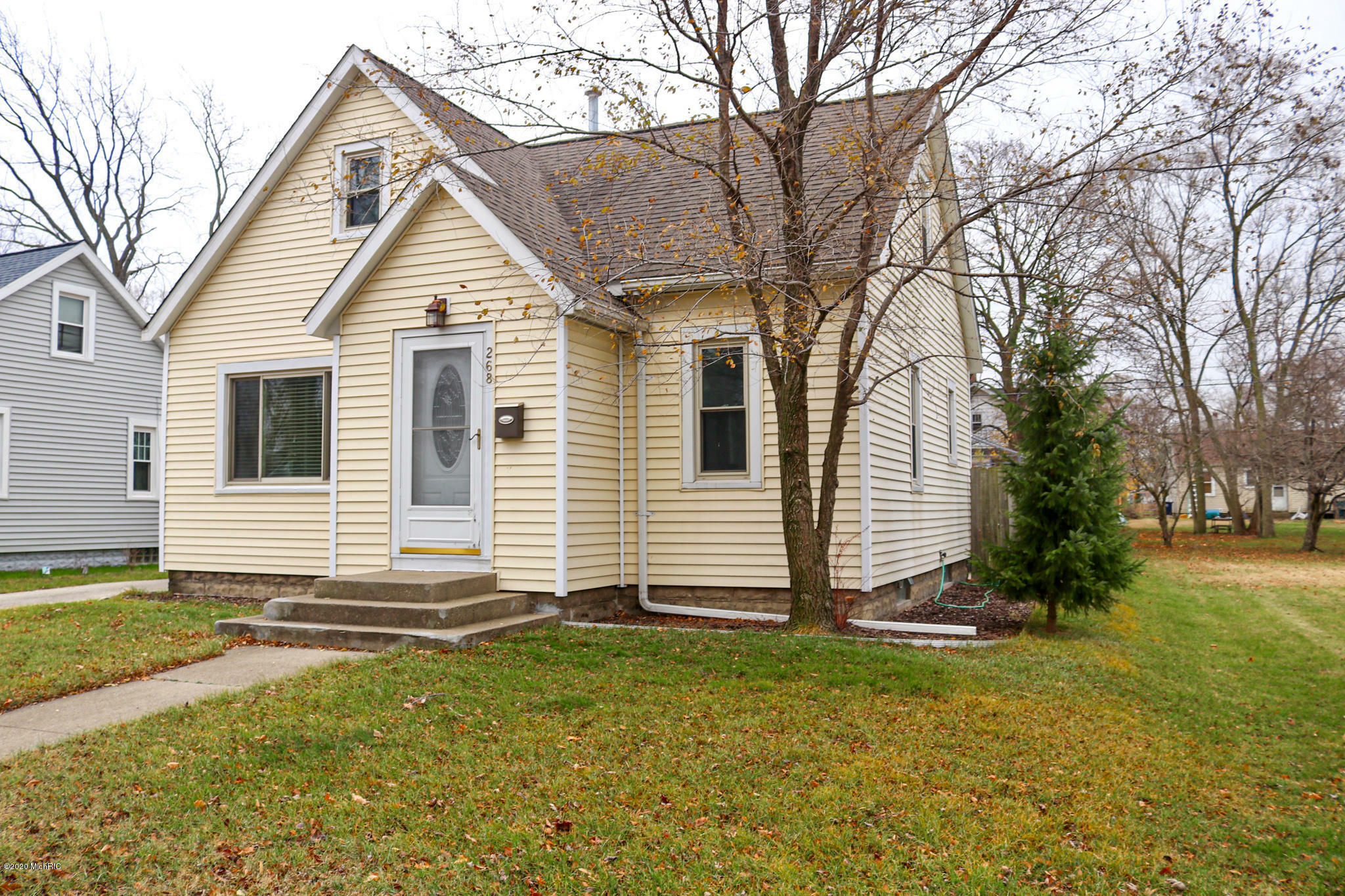 Property Photo:  268 W 13th Street  MI 49423 