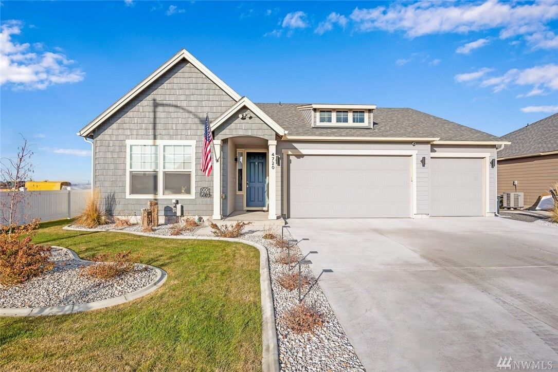 Property Photo: 4720 W Wren Road WA 98837