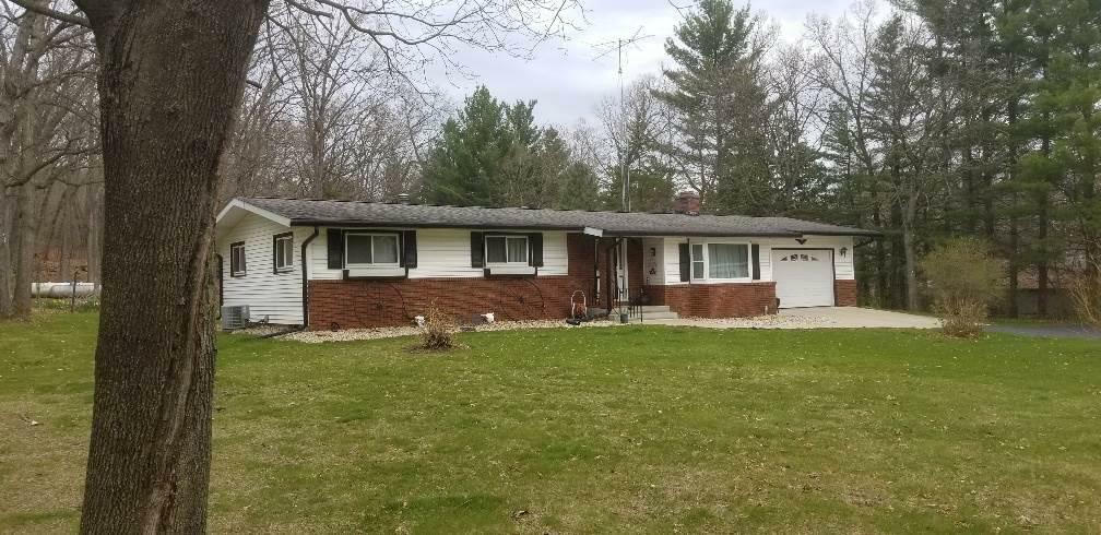 Property Photo:  W8924 Bilkie Rd  WI 53955 