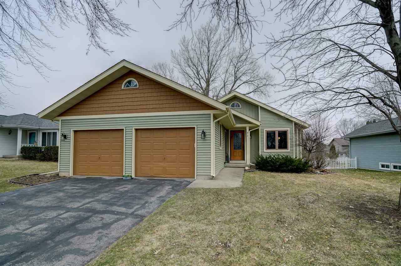 Property Photo:  912 West Mohawk Tr  WI 53532 