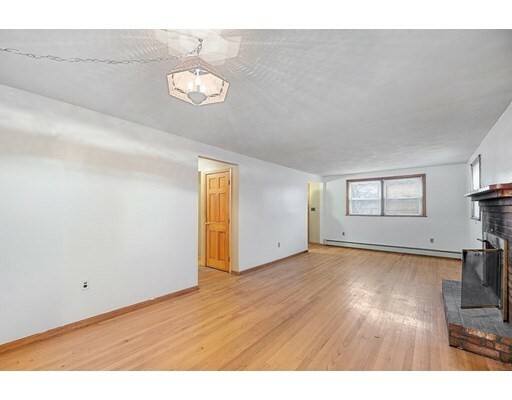 Property Photo:  136 Green St  MA 01801 