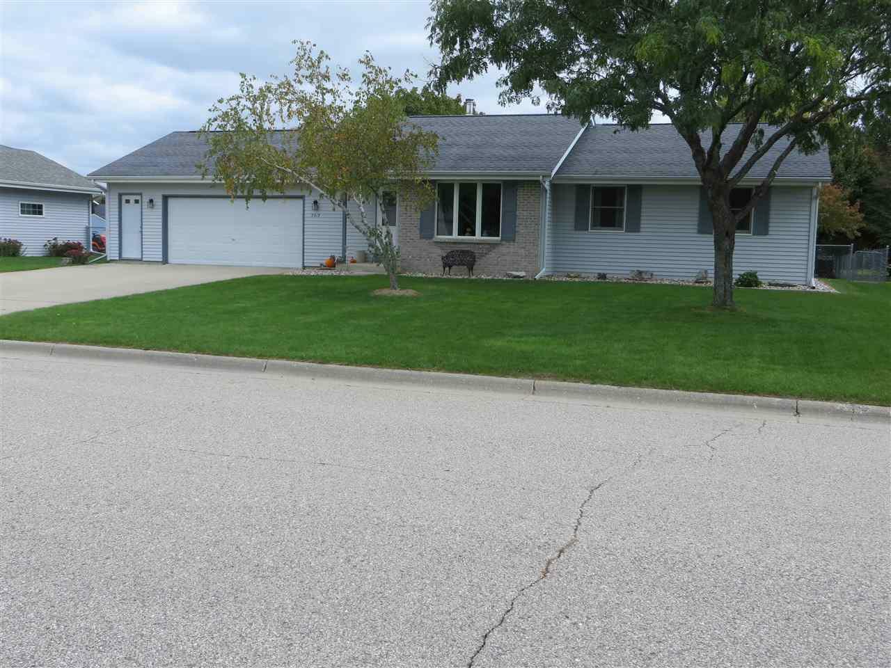 3313 Aurora Ln  Janesville WI 53548 photo