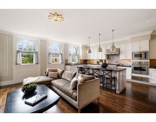 Property Photo:  408 Beacon Street 2  MA 02116 