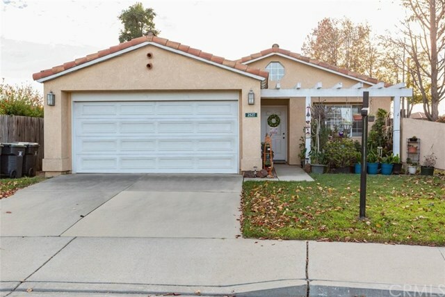 Property Photo:  2527 Santa Rosa Street  CA 93455 