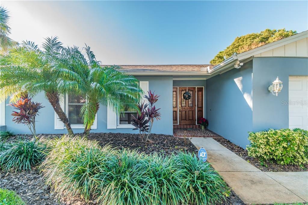 Property Photo: 8598 Merrimoor Boulevard E FL 33777