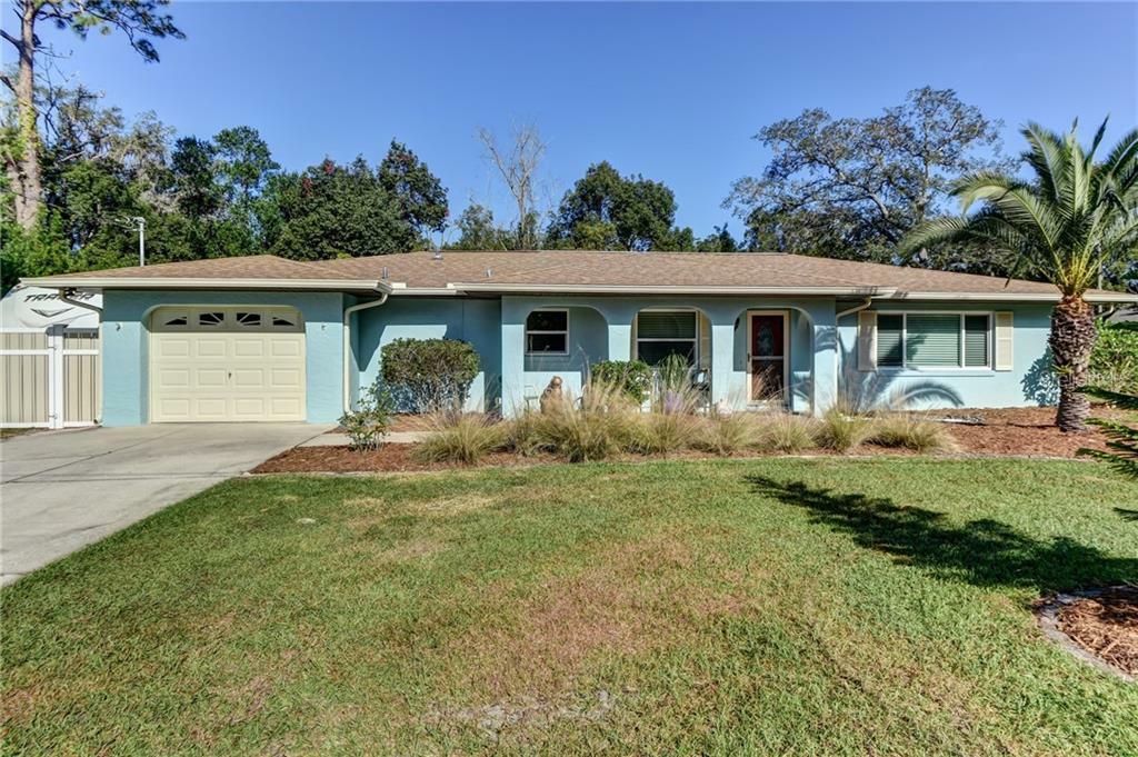 Property Photo:  1001 E Michigan Avenue  FL 32724 