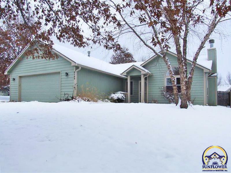 Property Photo:  2100 Prairie Terr  KS 66046 