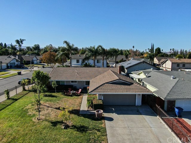 Property Photo: 2828 Sulky Court CA 92504
