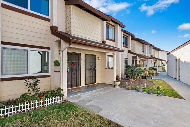 Property Photo:  5140 N River Road F  CA 92057 