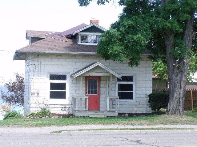 5906 W Houghton Lake Drive  Houghton Lake MI 48629 photo
