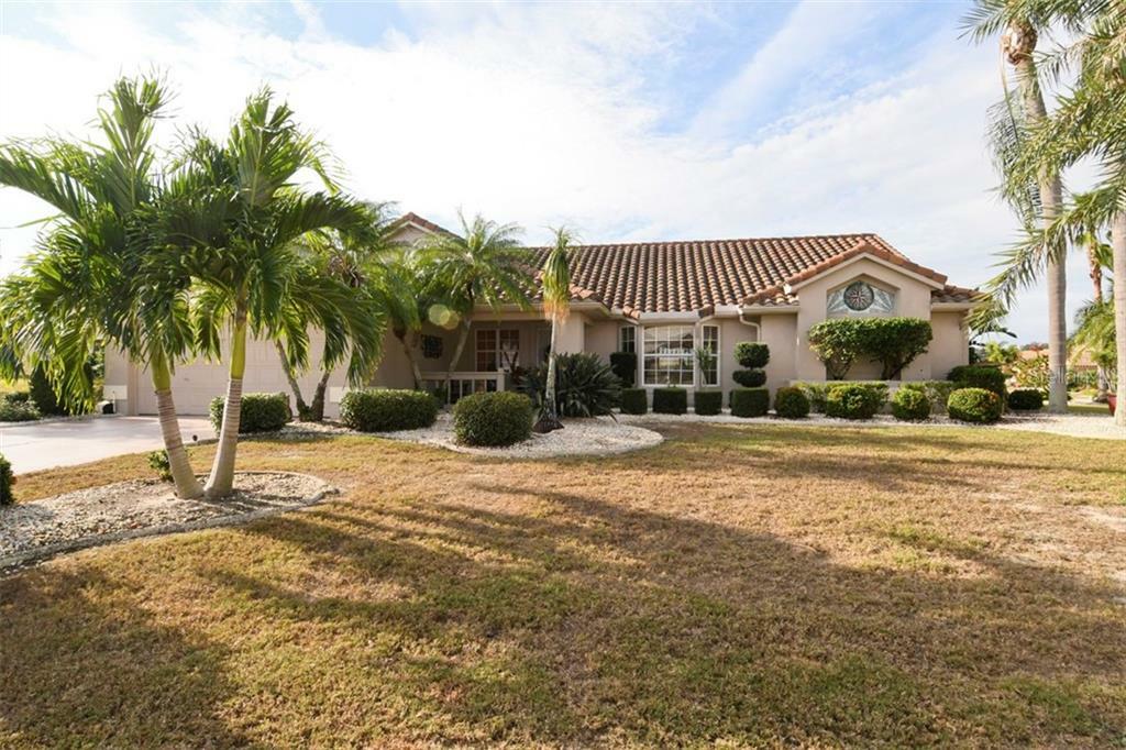 Property Photo:  603 Deep Lake Lane  FL 33573 