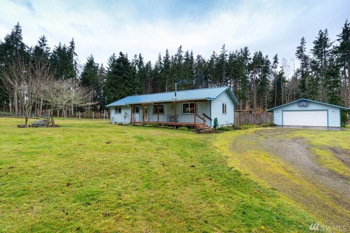Property Photo:  700 S Edmonds Rd  WA 98239 